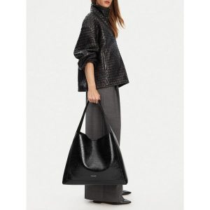 Torebka GINO ROSSI. Czarne shopper bag Gino Rossi, bez wzorów, bez dodatków. Za 299,99 zł.
