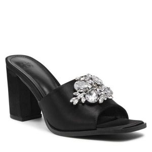 Klapki Jenny Fairy. Czarne klapki Jenny Fairy, bez wzorów, bez obcasa. Za 149,99 zł.