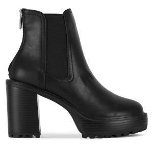 Botki Nine West. Czarne botki Nine West, bez wzorów, bez obcasa, na słupku, bez zapięcia. Za 299,99 zł.