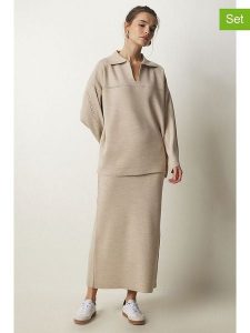 Happiness Istanbul 2-częściowy zestaw w kolorze beżowym rozmiar: onesize. Brązowe swetry oversize Happiness Istanbul, bez wzorów, z wełny, bez ramiączek. Za 117,99 zł.