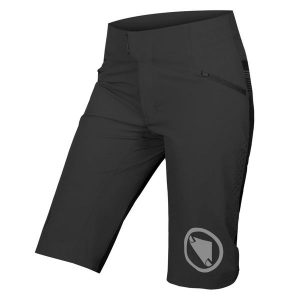 Spodenki rowerowe damskie Endura Singletrack Lite Short Std W. Czarne szorty ENDURA, bez wzorów. Za 379,99 zł.