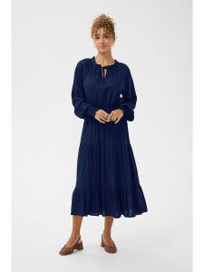 Cream Sukienka w kolorze granatowym rozmiar: 42. Niebieskie sukienki Cream, bez wzorów, z wiskozy, bez kołnierzyka, bez ramiączek, midi. Za 164,95 zł.