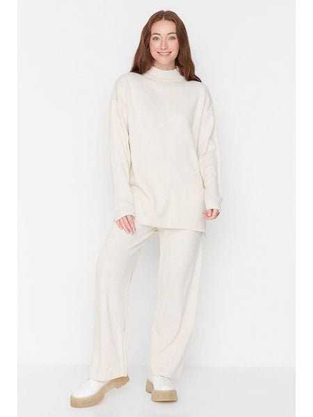 Trendyol 2-częściowy zestaw w kolorze kremowym rozmiar: M. Brązowe swetry oversize Trendyol, m, bez wzorów, bez ramiączek. Za 78,99 zł.