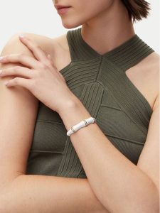 Guess Bransoletka JUBB05 157JW Biały. Białe bransoletki Guess, metalowe. Za 219,99 zł.