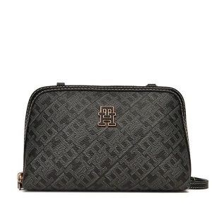 Torebka Tommy Hilfiger. Czarne listonoszki TOMMY HILFIGER, bez wzorów, bez dodatków. Za 479,99 zł.