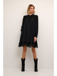 CULTURE Sukienka w kolorze czarnym rozmiar: XL. Czarne sukienki Culture, xl, bez wzorów, z koronki, bez kołnierzyka, bez ramiączek, midi. Za 169,95 zł.