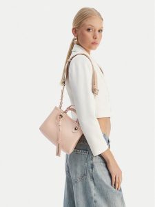 Emporio Armani Torebka EW000382 AF12036 M1332 Różowy. Czerwone torebki klasyczne Emporio Armani, bez wzorów, ze skóry, bez dodatków. Za 676,99 zł.