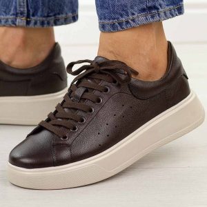 Brązowe skórzane półbuty damskie Cambell 19379. Brązowe półbuty Cambell, na jesień, bez wzorów, z jeansu, bez obcasa, bez zapięcia. Za 239,00 zł.