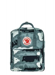 Plecak miejski Fjallraven Kanken Graphics - nimbus blue/hidden animals. Niebieskie plecaki Fjällräven. Za 449,89 zł.