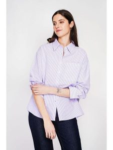 ASSUILI Koszula w kolorze fioletowym rozmiar: 42. Różowe koszule Assuili, bez wzorów, bez kołnierzyka, bez ramiączek. Za 121,99 zł.