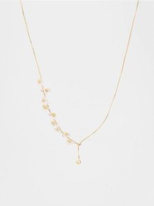 Naszyjnik z motywem kwiatów - wielobarwny. Naszyjniki Reserved. W wyprzedaży za 35,99 zł.