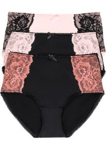 Figi maxi z mikrofibry (3 pary). Czarne figi bonprix, bez wzorów, z koronki. Za 57,99 zł.