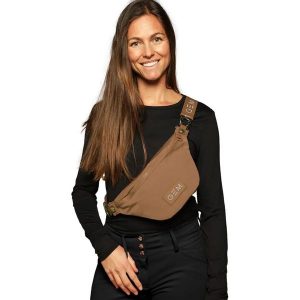 Saszetka damska GEM Luna. Brązowe nerki i saszetki GEM EQUITATION, bez wzorów. Za 356,00 zł.