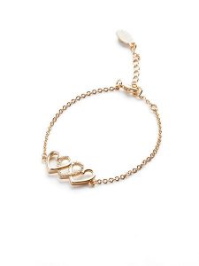 U.S. Polo Assn. Pozłacana bransoletka z elementem ozdobnym rozmiar: onesize. Żółte bransoletki U.S. Polo Assn., z kryształem, metalowe. Za 135,49 zł.