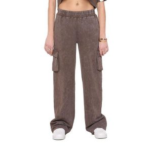 Spodnie dresowe z bawełna na co dzień na siłownię. Czarne spodnie dresowe LEONE 1947 APPAREL, bez wzorów, z bawełny. W wyprzedaży za 134,57 zł.