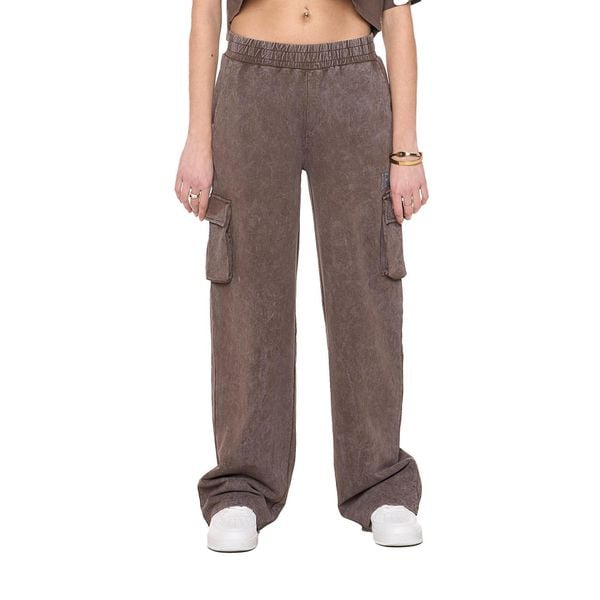 Spodnie dresowe z bawełna na co dzień na siłownię. Czarne spodnie dresowe LEONE 1947 APPAREL, bez wzorów, z bawełny. W wyprzedaży za 134,57 zł.