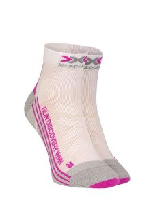 Skarpety damskie biegowe X-Socks Run Discovery 4.0. Białe skarpetki X-Socks, bez wzorów, z materiału. Za 50,00 zł.