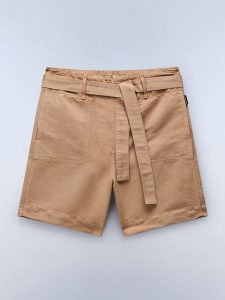 NAPAPIJRY Szorty "Nice" w kolorze jasnobrązowym rozmiar: XS. Brązowe szorty NAPAPIJRY, bez wzorów, z tkaniny. Za 177,32 zł.