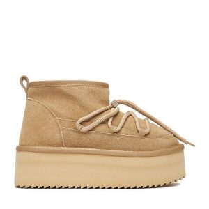 Śniegowce DeeZee. Brązowe buty zimowe DeeZee, bez obcasa, bez zapięcia. Za 349,99 zł.