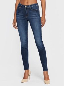 Guess Jeansy W2YA46 D4Q03 Granatowy Skinny Fit. Niebieskie jeansy Guess, z aplikacjami, z bawełny. Za 319,99 zł.