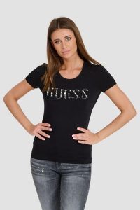 GUESS Czarny T-shirt z cyrkoniami. Czarne t-shirty Guess, s, z aplikacjami, bez kołnierzyka, bez ramiączek. W wyprzedaży za 163,99 zł.