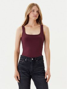 Vero Moda Top Million 10305800 Fioletowy Regular Fit. Fioletowe topy Vero Moda, xs, bez wzorów, z syntetyku, bez kołnierzyka, bez ramiączek. Za 79,99 zł.