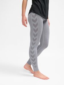 Damskie legginsy bezszwowe Hummel Ci Scrunch. Szare legginsy Hummel, bez wzorów, z dzianiny. Za 172,50 zł.