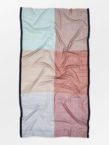 Becksöndergaard Wełniany szal ze wzorem - 200 x 100 cm rozmiar: onesize. Szaliki Becksöndergaard, bez wzorów, z materiału. Za 217,99 zł.