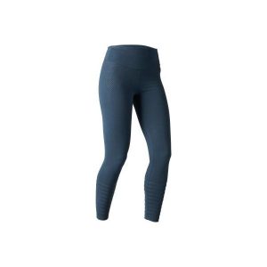 Legginsy slim Gym & Pilates 900 damskie. Legginsy marki DOMYOS. W wyprzedaży za 39,99 zł.
