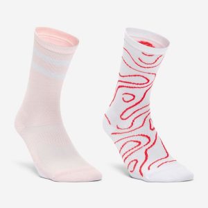 Skarpetki fitness Domyos wysokie 2 pary. Skarpetki DOMYOS, bez wzorów, z dzianiny. Za 29,99 zł.