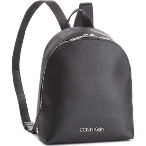 Plecak CALVIN KLEIN - Snap Sml Backpack K60K604804 001. Plecaki marki Calvin Klein. Za 549,00 zł.