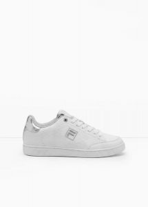 Wygodne sneakersy z wyściełaną wkładką marki Fila. Białe buty sportowe bonprix, bez wzorów, bez zapięcia. Za 154,99 zł.