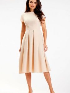 Sukienka Model A569 Beige - awama. Brązowe sukienki Awama, na komunię, l, bez wzorów, z elastanu, bez kołnierzyka, bez ramiączek, midi. Za 278,53 zł.