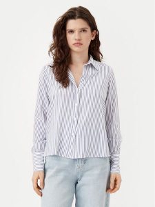 ONLY Koszula Berit 15320243 Niebieski Regular Fit. Niebieskie koszule ONLY, xl, bez wzorów, z wiskozy, bez kołnierzyka, bez ramiączek. Za 139,99 zł.