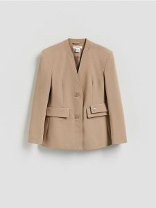 Marynarka z poduszkami na ramionach - beżowy. Brązowe marynarki i żakiety Reserved, l, bez wzorów, z tkaniny. Za 359,99 zł.