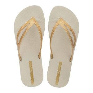 Klapki damskie japonki Ipanema Bossa Soft. Brązowe klapki Ipanema, bez wzorów, z gumy, bez obcasa. Za 89,00 zł.