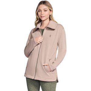Kurtka Skechers GO SNUGGLE Tunic Full Zip Jacket, Kobiety. Czerwone kurtki Skechers, bez wzorów, z poliesteru, bez kaptura. Za 490,00 zł.