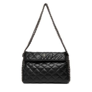 Torebka Badura. Czarne torebki klasyczne Badura, bez wzorów, bez dodatków. Za 279,99 zł.