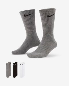 Nike EVERYDAY LTWT CREW 3PR Skarpety unisex. Czarne skarpetki Nike, bez wzorów, z bawełny. Za 64,99 zł.