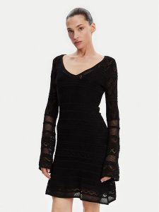 Guess Sukienka dzianinowa W5GK48 Z3E22 Czarny Slim Fit. Czarne kombinezony Guess, s, z aplikacjami, z dzianiny, bez kołnierzyka, bez ramiączek. Za 329,99 zł.