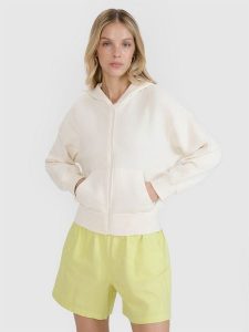 4F Bluza dresowa rozpinana z kapturem damska - biała M. Białe bluzy 4f, l, bez wzorów, z bawełny, z kapturem. W wyprzedaży za 99,99 zł.