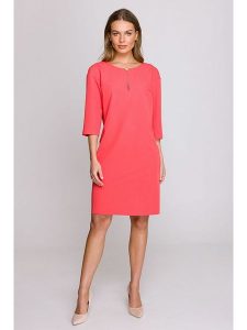Stylove Sukienka w kolorze czerwonym rozmiar: L. Czerwone sukienki Stylove, na co dzień, l, bez wzorów, bez kołnierzyka, bez ramiączek, midi, proste. Za 188,85 zł.