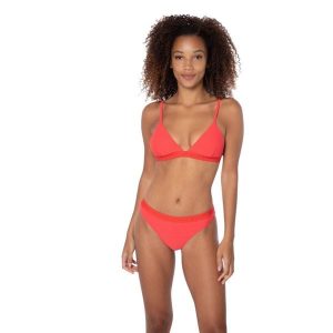 Figi do kostiumów kąpielowych dla kobiet Protest Mixjazzy. Czerwone bikini Protest, bez wzorów, z materiału. Za 148,50 zł.