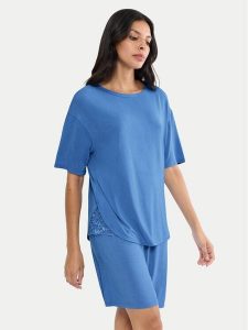 Triumph Piżama Timeless Sensuality 10222627 Niebieski Relaxed Fit. Niebieskie piżamy Triumph, bez wzorów, bez ramiączek. Za 229,99 zł.
