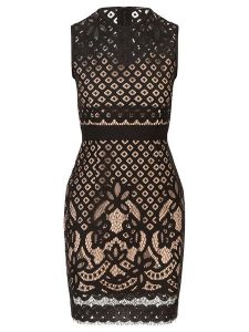 APART Sukienka w kolorze czarnym rozmiar: 40. Czarne sukienki Apart, bez wzorów, z koronki, bez kołnierzyka, bez ramiączek, midi. Za 411,95 zł.