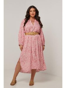 Curvy Lady Sukienka w kolorze jasnoróżowym rozmiar: 40/42. Różowe sukienki Curvy Lady, na co dzień, bez wzorów, klasyczne, bez kołnierzyka, bez ramiączek, maxi, proste. Za 146,45 zł.