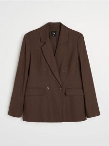 Wiskozowa marynarka dwurzędowa regular fit z domieszką lnu - brązowy. Brązowe marynarki i żakiety Sinsay, l, bez wzorów, z wiskozy. Za 79,99 zł.