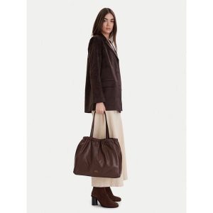 Torebka Tommy Hilfiger. Czerwone torebki klasyczne TOMMY HILFIGER, bez wzorów, bez dodatków. Za 635,99 zł.