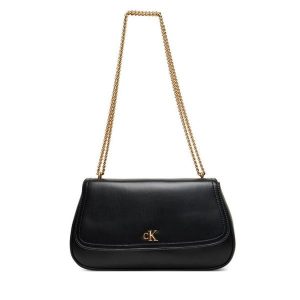 Torebka Calvin Klein. Czarne torebki wieczorowe Calvin Klein, bez wzorów, bez dodatków. Za 419,99 zł.