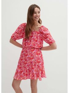 STEFANEL Sukienka ze wzorem rozmiar: 42. Sukienki Stefanel, bez wzorów, z wiskozy, bez kołnierzyka, bez ramiączek, mini, rozkloszowane. Za 180,49 zł.